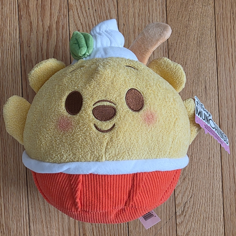 Disney Munchlings Winnie The Pooh Lemon Mint Shaved Ice Plush, 10 inches